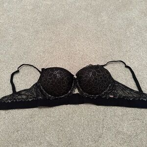 🖤Victoria’s Secret push-up bra
